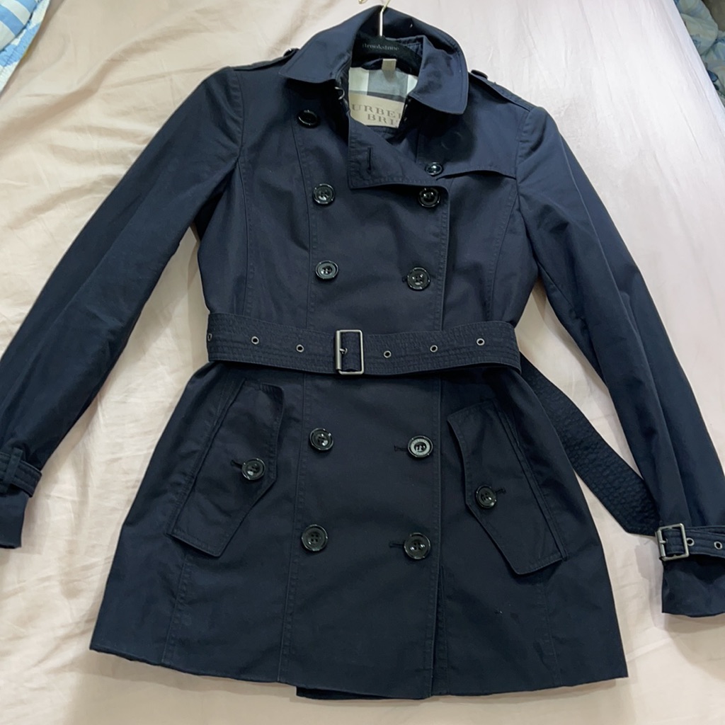 Authentic Burberry Coat %. Real
